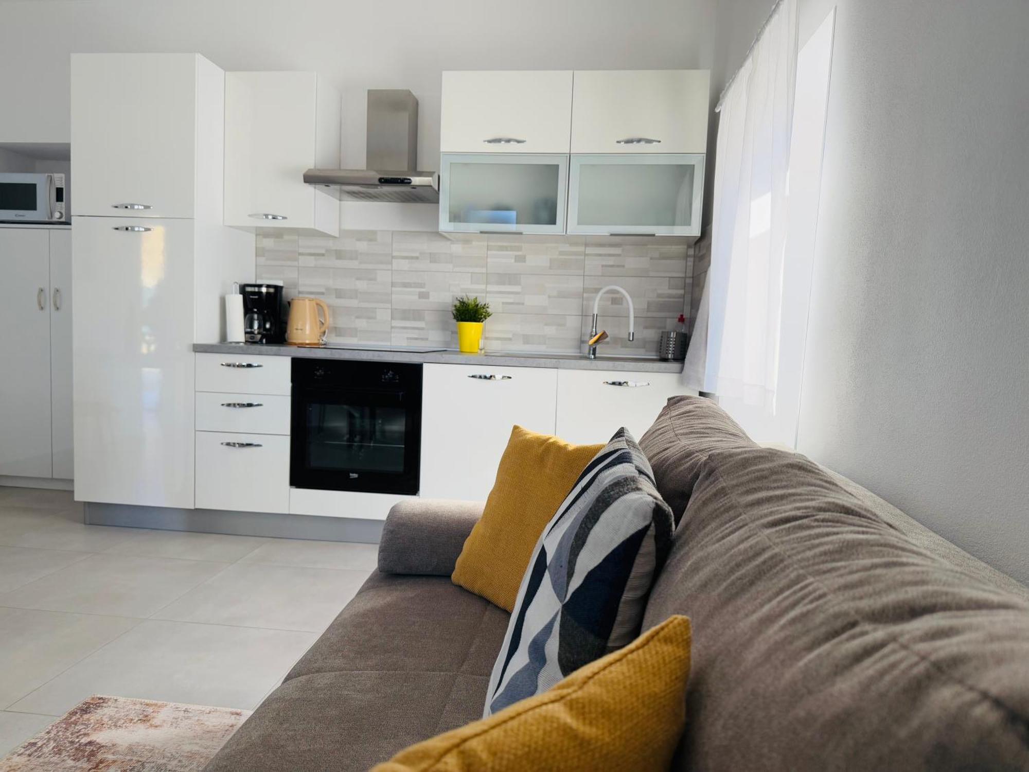 Apartment Erika - For 2 Near The Beach Πούλα Εξωτερικό φωτογραφία