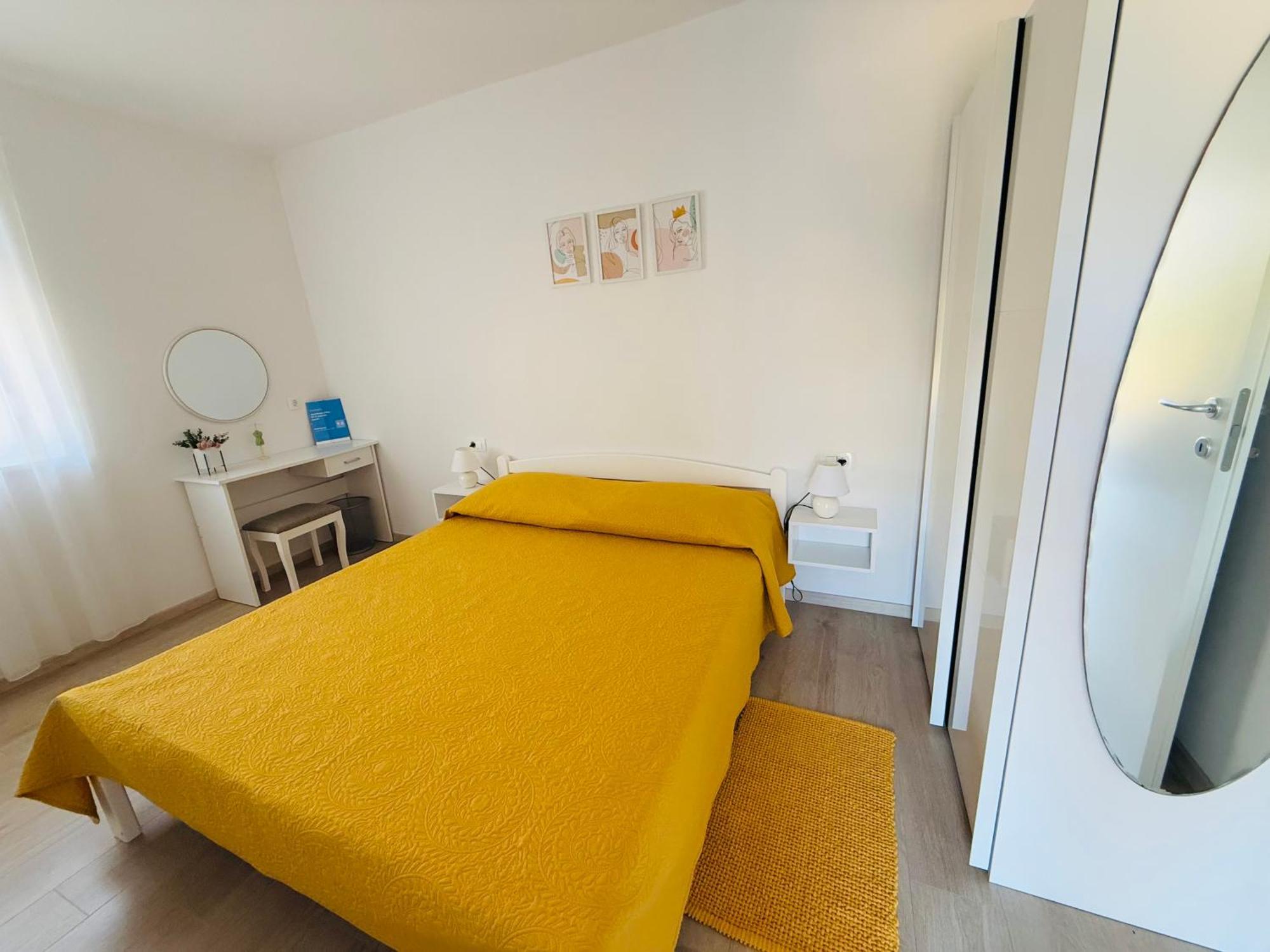 Apartment Erika - For 2 Near The Beach Πούλα Εξωτερικό φωτογραφία