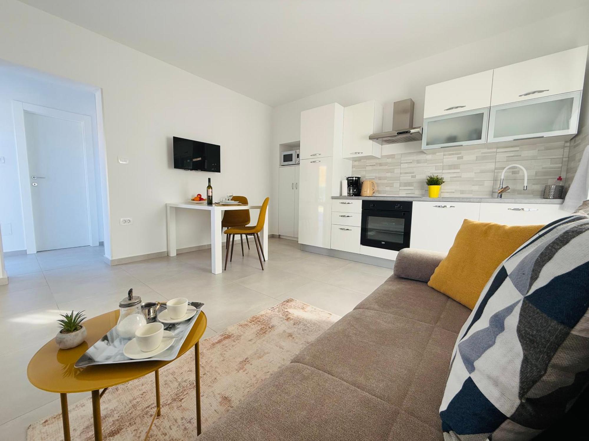 Apartment Erika - For 2 Near The Beach Πούλα Εξωτερικό φωτογραφία